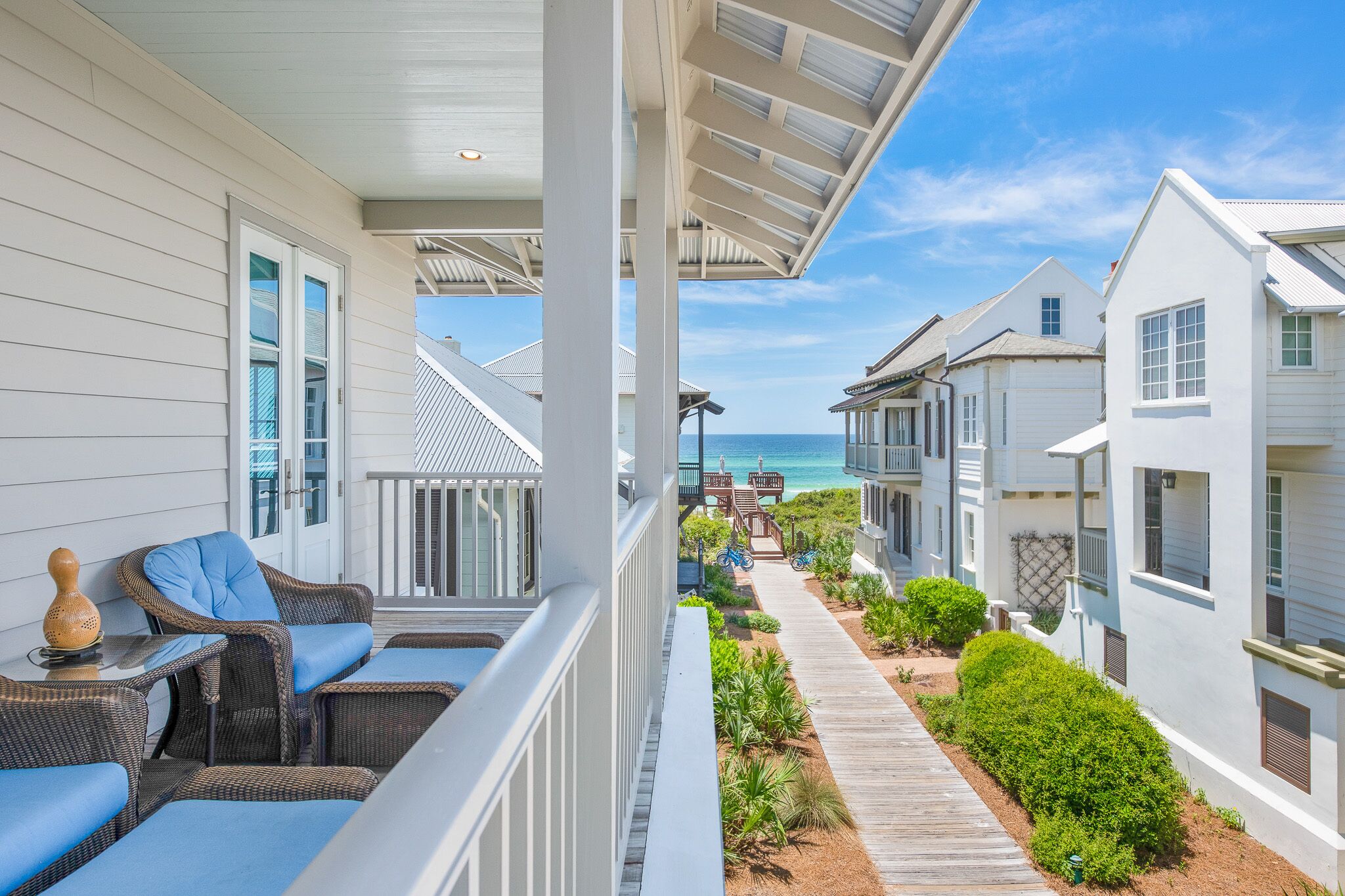 Seaglass Cottage - Steps from sand, Rosemary Beach,