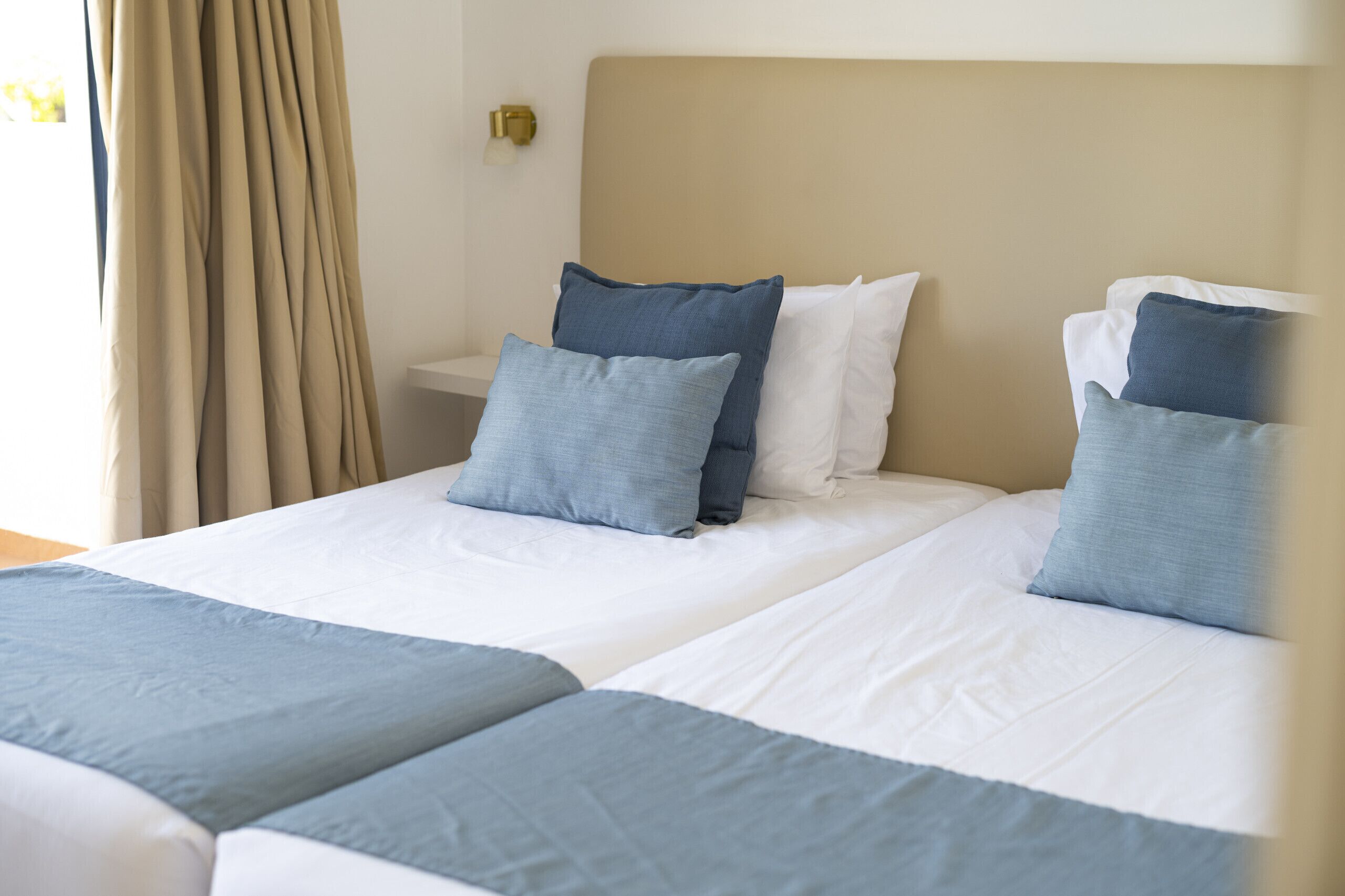 1 bedroom, in-room safe, iron/ironing board, free WiFi