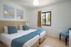 1 bedroom, in-room safe, iron/ironing board, free WiFi