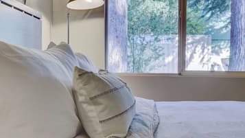 Desk, iron/ironing board, travel crib, free WiFi