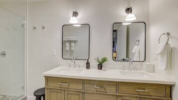 Shower, eco-friendly toiletries, hair dryer, towels