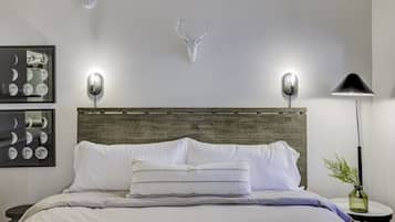 Desk, iron/ironing board, travel crib, free WiFi