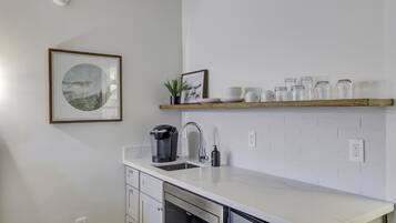 Fridge, microwave, coffee/tea maker, electric kettle