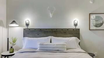 Desk, iron/ironing board, travel cot, free WiFi