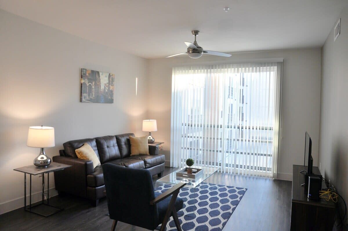 LegacyWest|Corporate|2Bed|Courtyard View