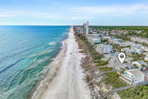 Gulf Front + Private Pool and Beach- Sandy Boardwalk by Royal Destinations