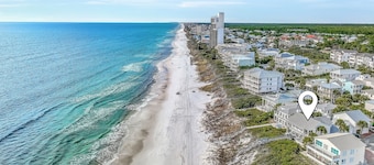 Gulf Front + Private Pool and Beach- Sandy Boardwalk by Royal Destinations