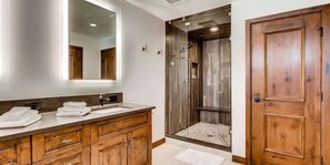 Condo, 3 Bedrooms | Bathroom