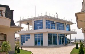 Exterior - Beautiful Apartment Located on a 5 Star Resort, Close to Sunny Beach - Sunny Beach Apartment 1001 (Sunny Beach)