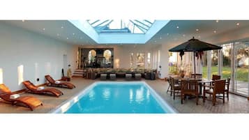 Indoor pool, outdoor pool