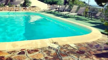 Udendørs pool