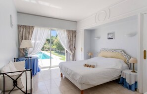 5 bedrooms, WiFi