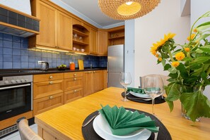 Apartment, 1 Bedroom, Balcony | Private kitchen