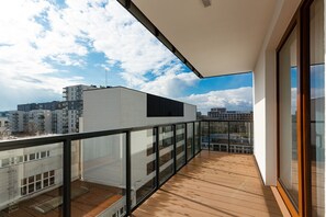 Balcony - Apartments Cybernetyki Warsaw by Renters (Warsaw)