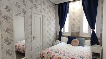 Chambre Double Standard | Bureau, espace de travail pour ordinateur portable, Wi-Fi gratuit
