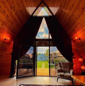 Business Bungalow | Desk, free WiFi - Cati Kati Bungalow (Bolu)