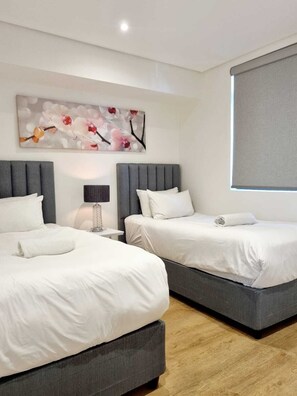 Standard Apartment, 2 Bedrooms, Non Smoking - The Island Club by Smart City Stays (Cape Town)