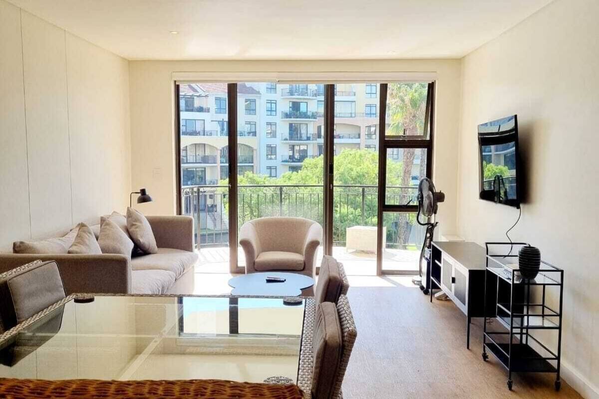 Luxury Two Bedroom Apartment | Living room