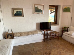 Una televisión