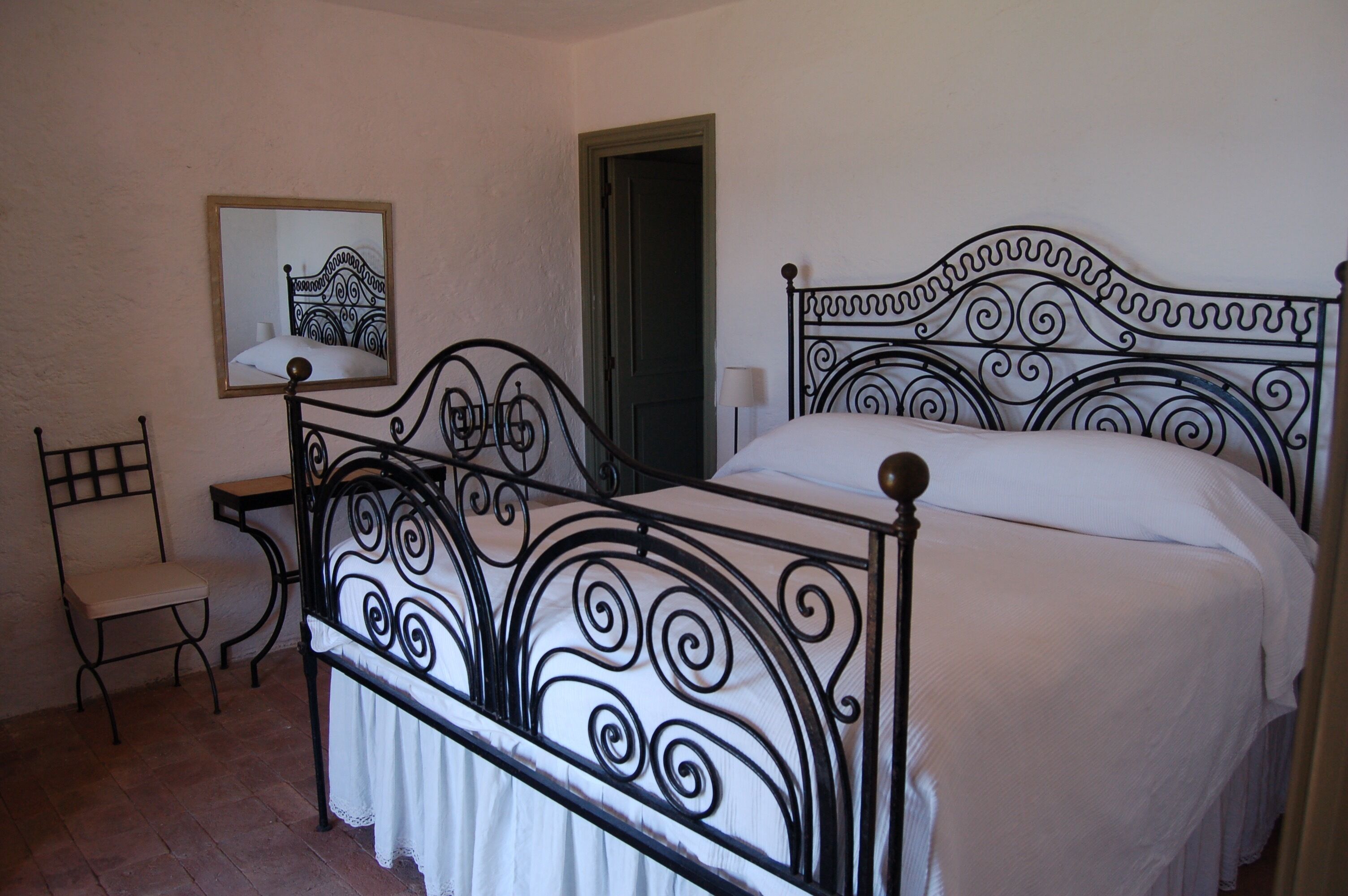 3 soverom, strykejern/-brett, wi-fi (inkludert) og sengetøy