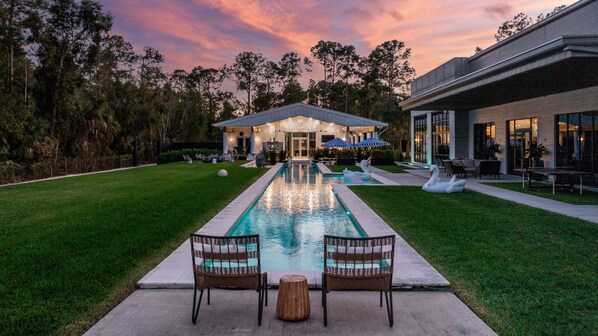 Outdoor pool, a heated pool