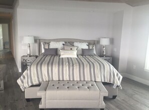 6 bedrooms, iron/ironing board, free WiFi, bed sheets