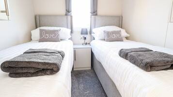 3 bedrooms, individually decorated, individually furnished, free WiFi