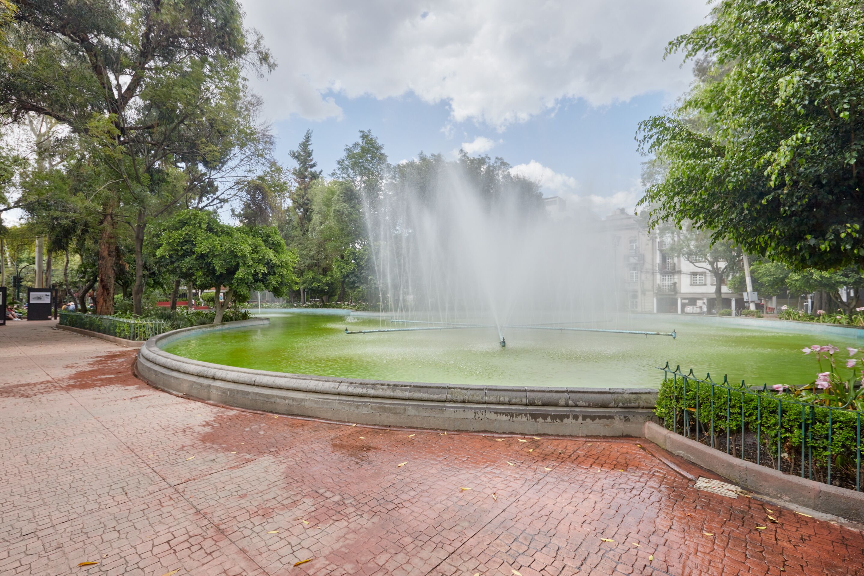 Photo - Sonder Parián