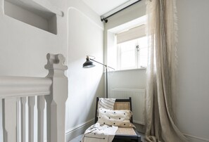 Interior - Round House Cottage cleverly combines modern styling with original features (Castle Cary)