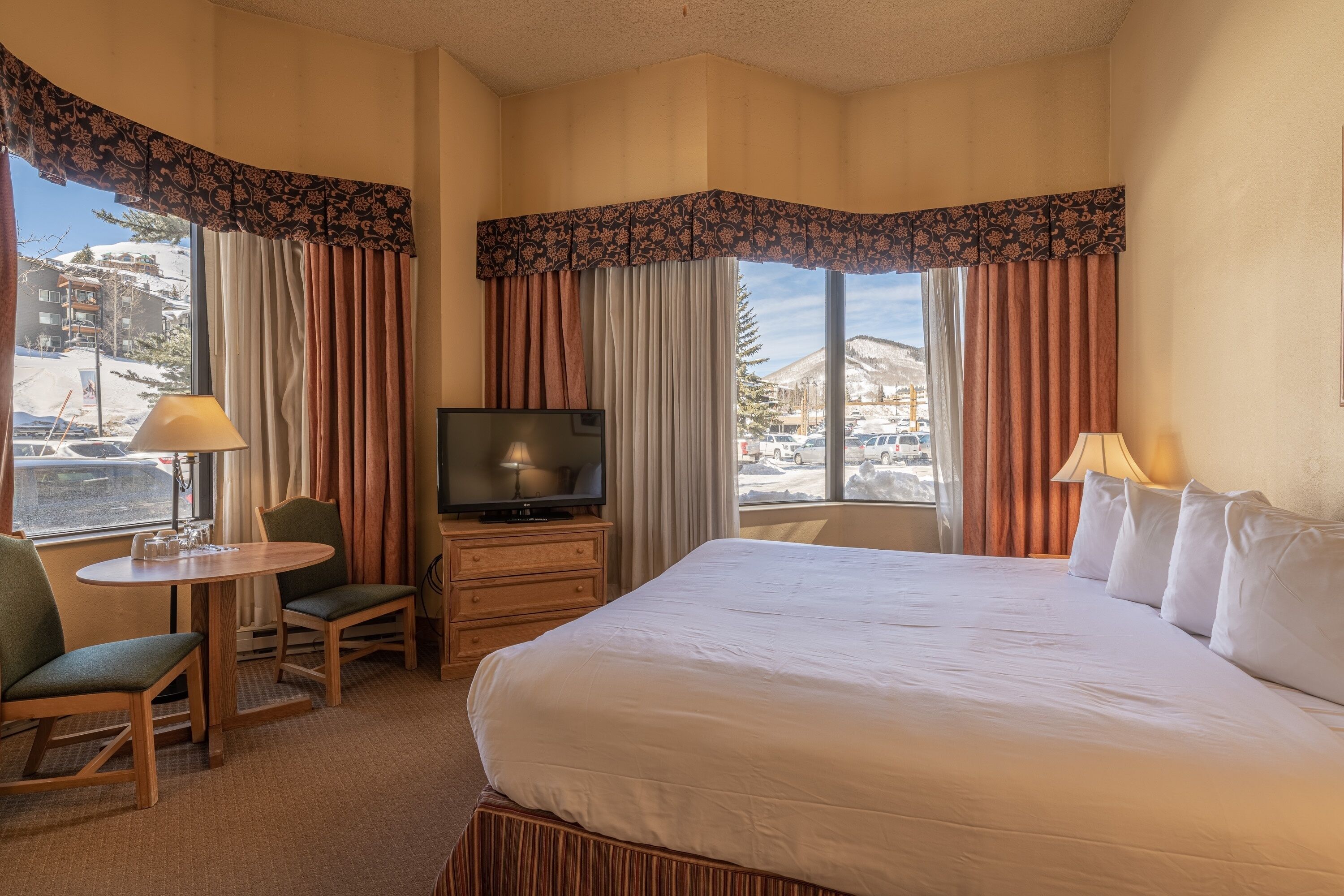 Strykejern/-brett, wi-fi og sengetøy