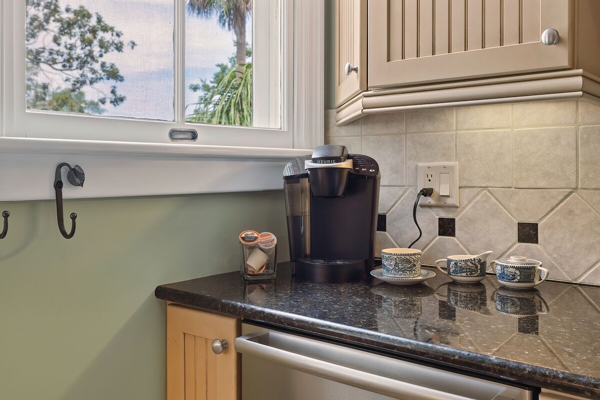 Photo 12 of Historic Downtown Luxury 2/2 Condo