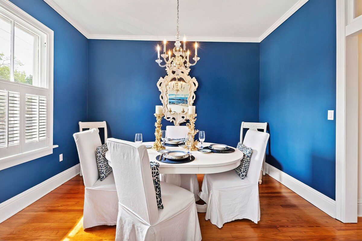 Photo 4 of Historic Downtown Luxury 2/2 Condo