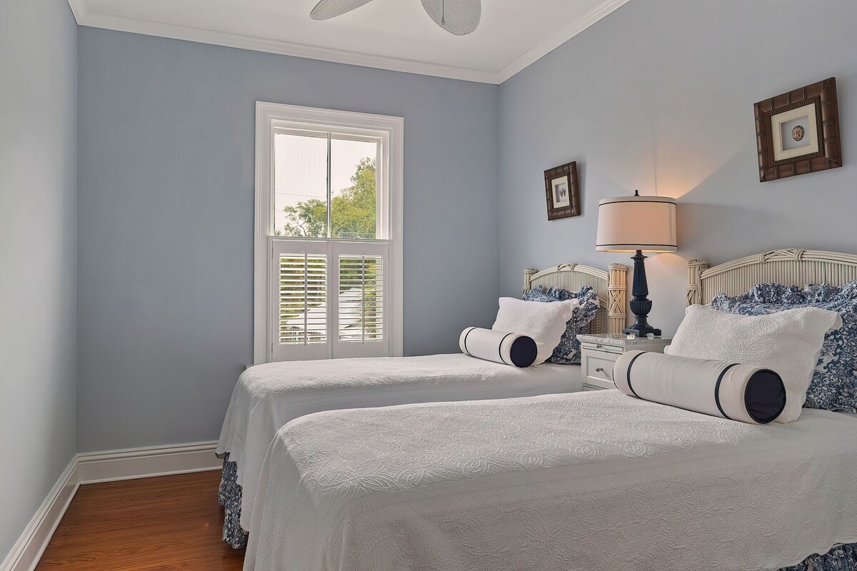 Photo 26 of Historic Downtown Luxury 2/2 Condo