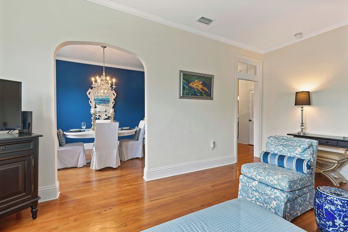 Photo 5 of Historic Downtown Luxury 2/2 Condo