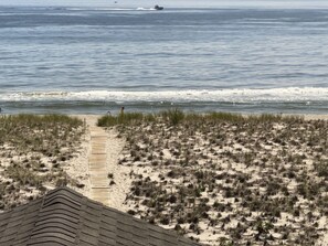 Am Strand, Liegestühle