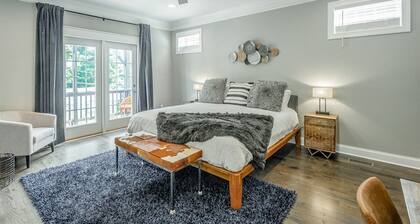 The Place | Lux 3 Bedroom 3 Bathroom | Close to DT