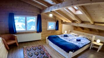 5 Schlafzimmer, Bügeleisen/Bügelbrett, Reisekinderbett, kostenloses WLAN