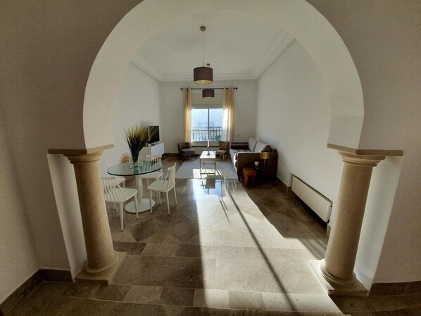 Apartment | 2 bedrooms - Majestic Malaga Apt de Luxe Entre Marsa Carthage (Carthage)