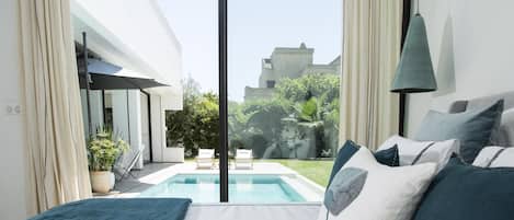 3 bedrooms