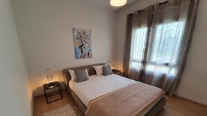 Ảnh chưa phân loại, 5 trong số 27 ảnh, nút