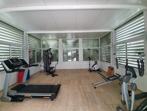 Apartment, Accessible | 2 bedrooms, iron/ironing board, WiFi - Prestige Luxurious 120m2 Next to UN Offices Lac2 (Tunis)