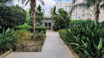 Apartment, Accessible | 2 bedrooms, iron/ironing board, WiFi