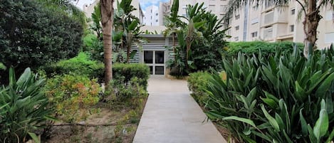 Appartement, accessible aux personnes à mobilité réduite | 2 chambres, fer et planche à repasser, Wi-Fi