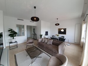 Apartment, Accessible | 2 bedrooms, iron/ironing board, WiFi - Prestige Luxurious 120m2 Next to UN Offices Lac2 (Tunis)