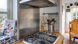 Uklassifisert bilde, 2 av 28, knapp