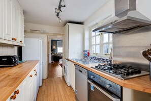 House | 3 bedrooms, WiFi