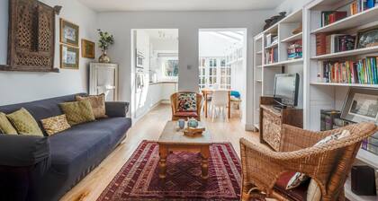 The Old Bookbinders Retreat - 4-bedroom Jericho House in Oxford