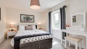 Apartment | 2 bedrooms, WiFi