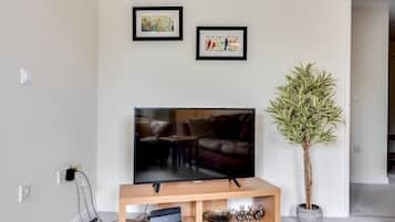 Apartment | 2 bedrooms, WiFi