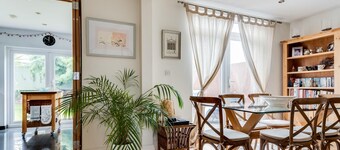 Headington Orchard - 3 Bedroom House Parking Garden